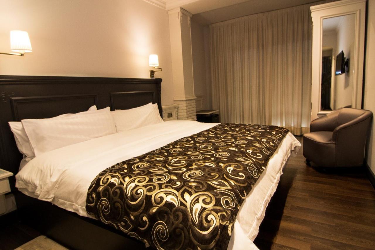 Avent Verahotel Kültér fotó