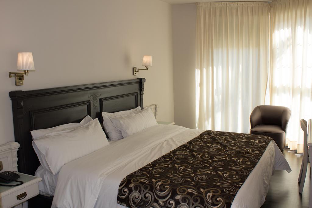 Avent Verahotel Kültér fotó
